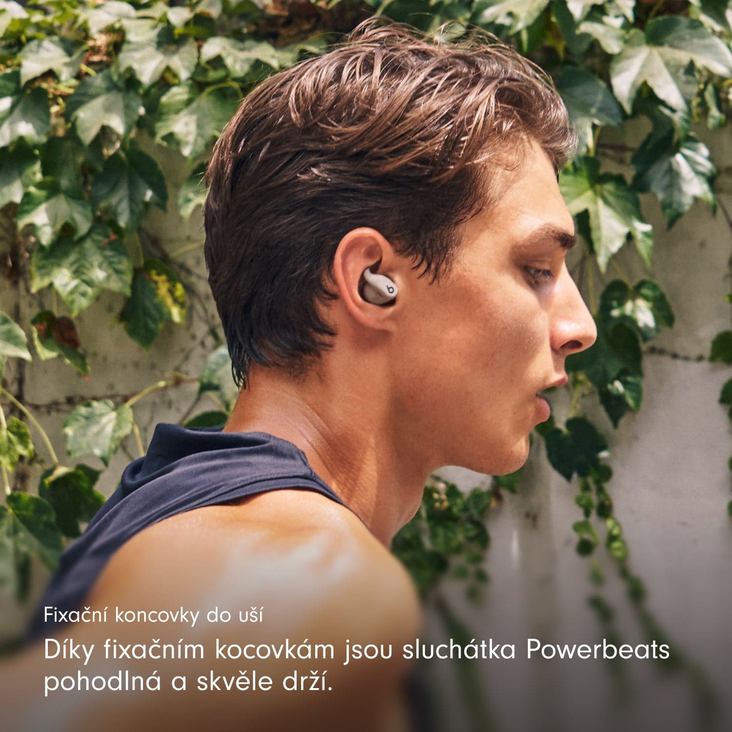 Bezdrátová sportovní sluchátka Powerbeats Fit - tmavě šedá - náhled 4