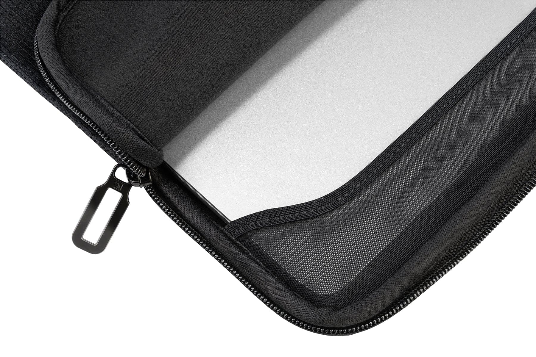 Obal Tucano Velluto na MacBook Pro 16" - černý - náhled 4