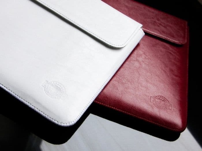 Obal na MacBook Air 13 " Red Ant Whiskey Aroma - hnědý - náhled 3