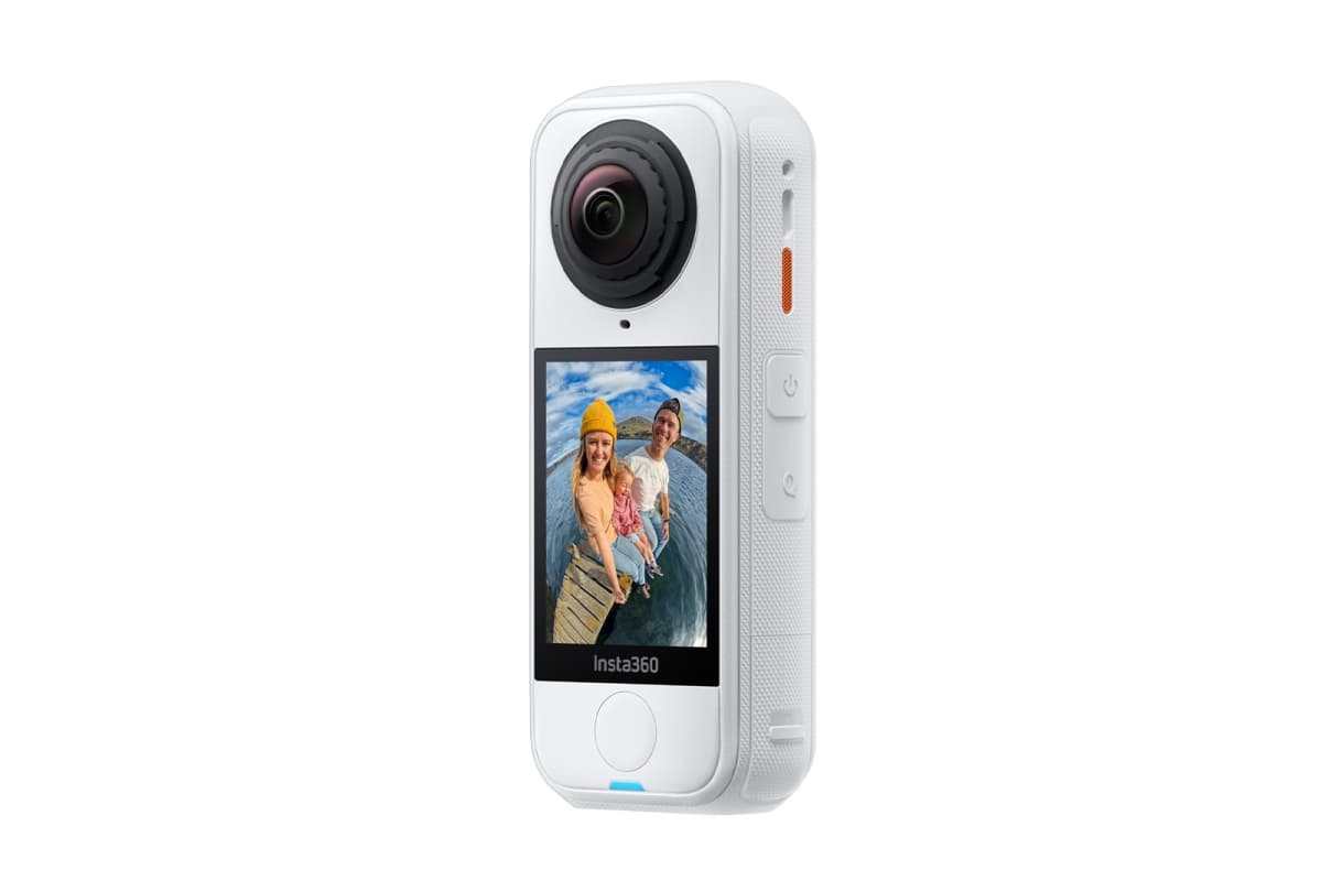 Akční kamera Insta360 X4 Air Starter Bundle - bílá INST762