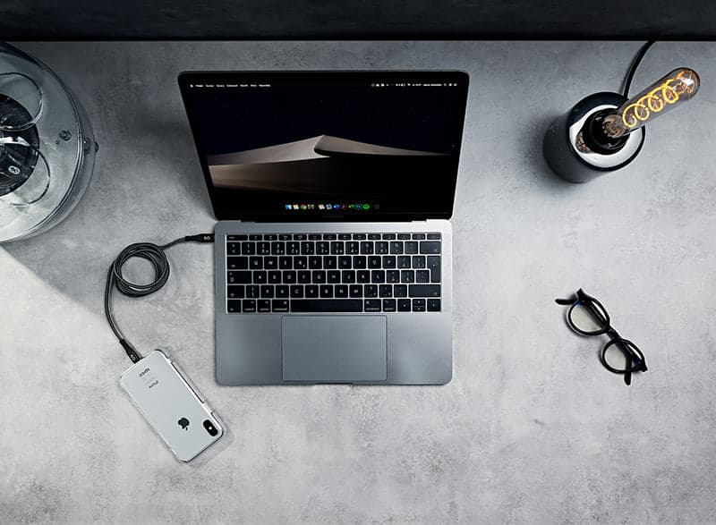 Odolný napájecí kabel USB-C na Lightning 1,2 m - vesmírně šedá - náhled 4