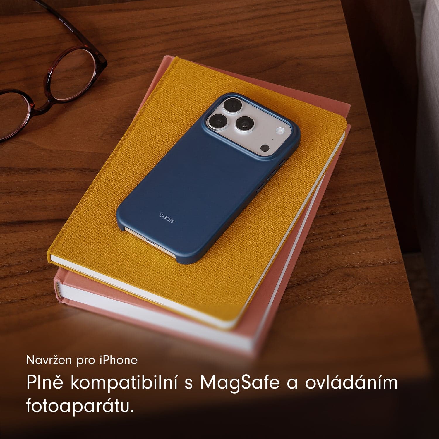 Kryt pro iPhone 17 Pro Beats s MagSafe a ovladačem fotoaparátu - hlubinně modrý - náhled 4